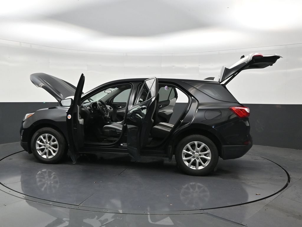Used 2019 Chevrolet Equinox LS FWD image 29