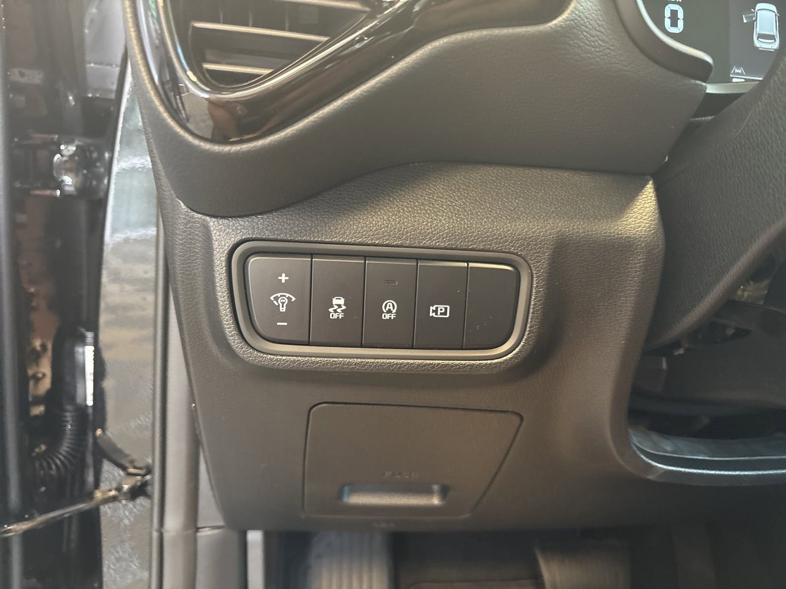 New 2025 Kia Soul EX image 17