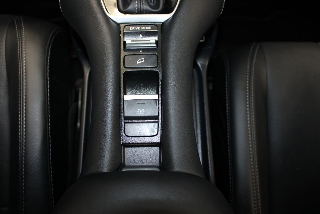 Used 2023 Honda HR-V EX-L image 34