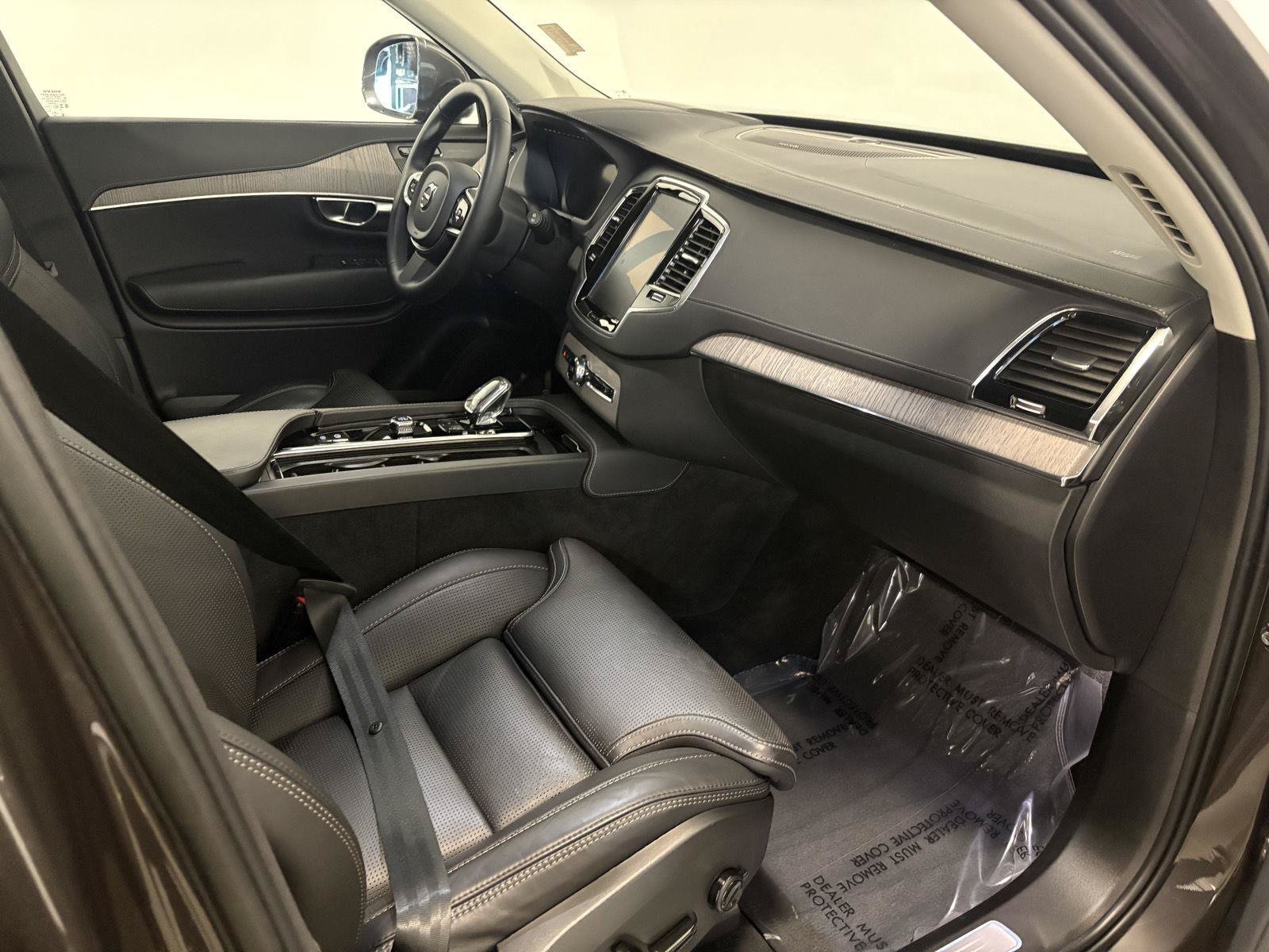 Used 2023 Volvo XC90 B6 Ultimate AWD/4WD image 51