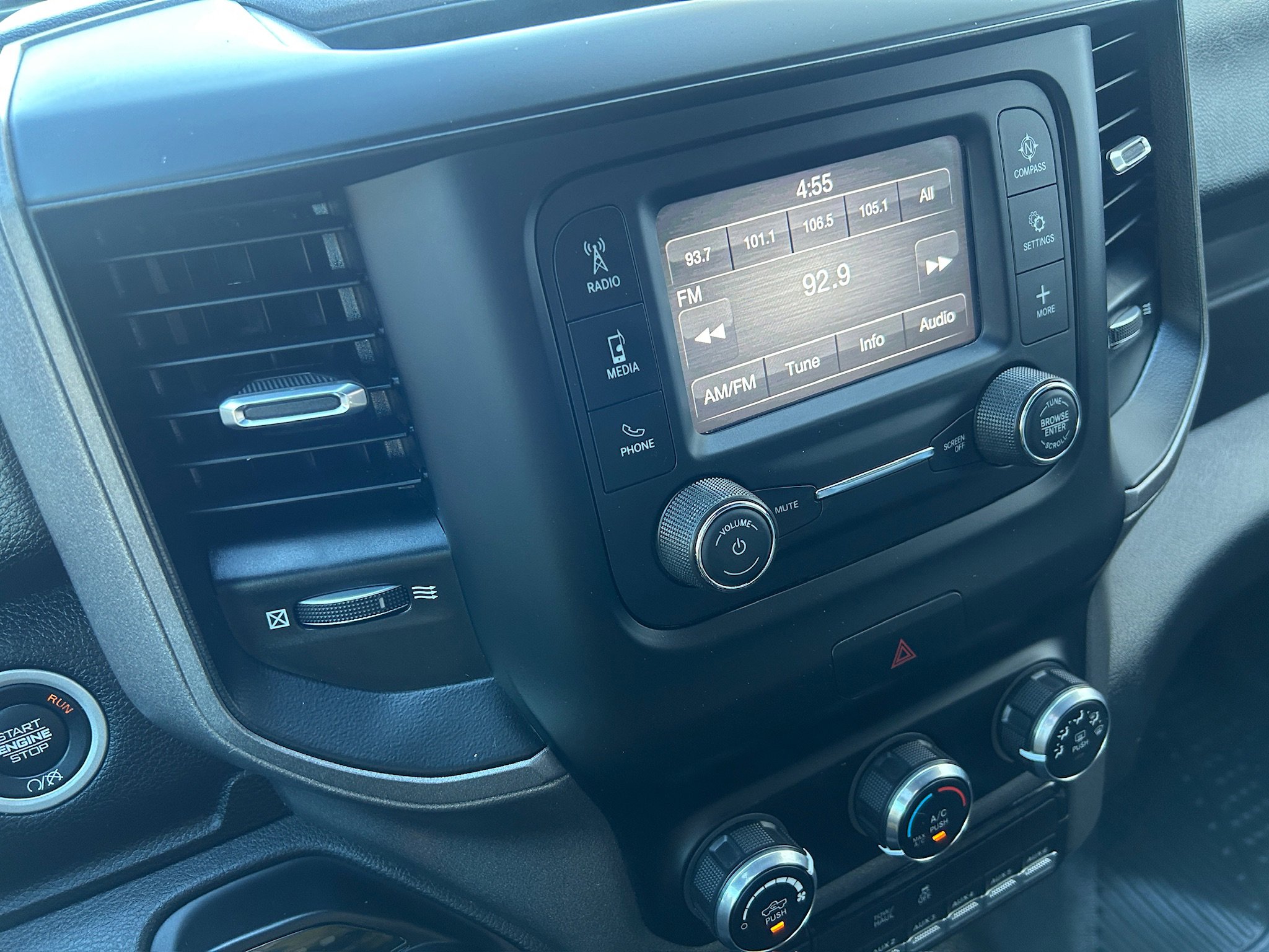 Used 2022 RAM 2500 Tradesman AWD/4WD image 22