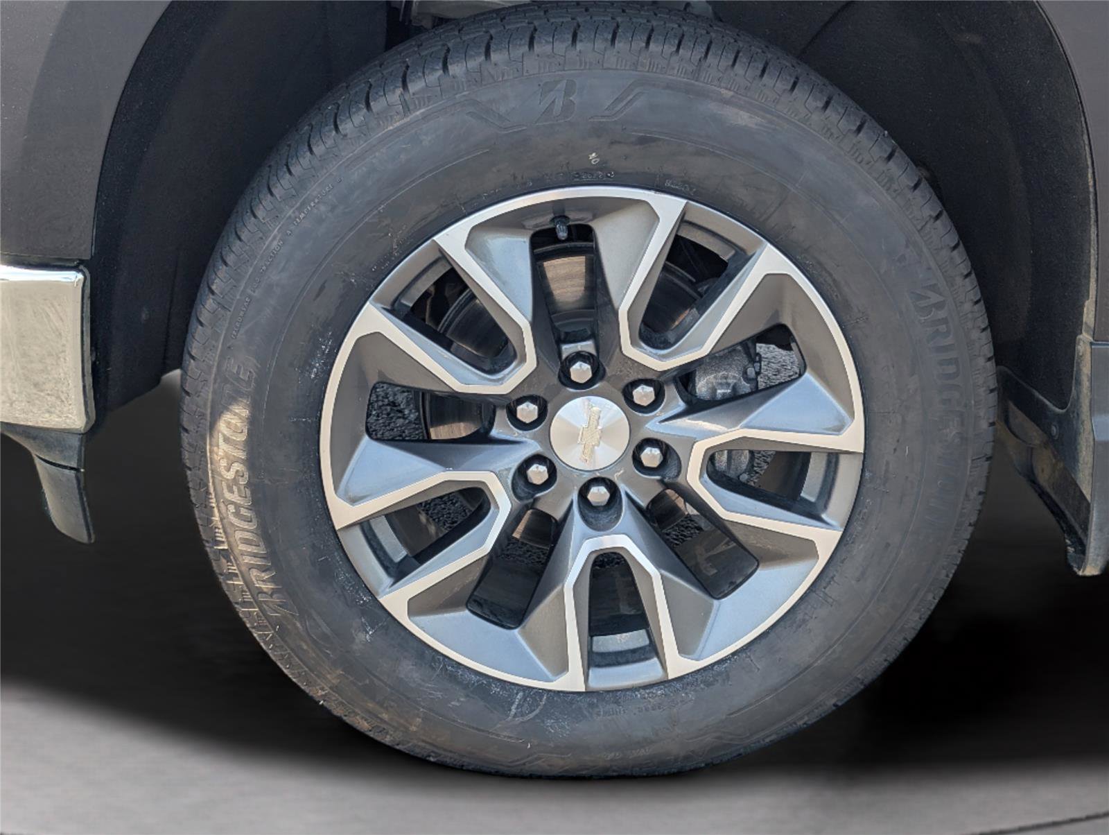 Used 2022 Chevrolet Silverado 1500 LT w/ Z71 Off-Road Package image 10