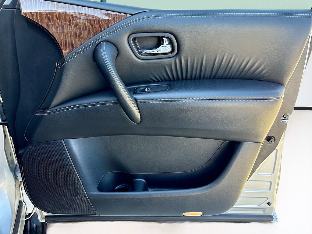 Used 2017 Nissan Armada Platinum image 26