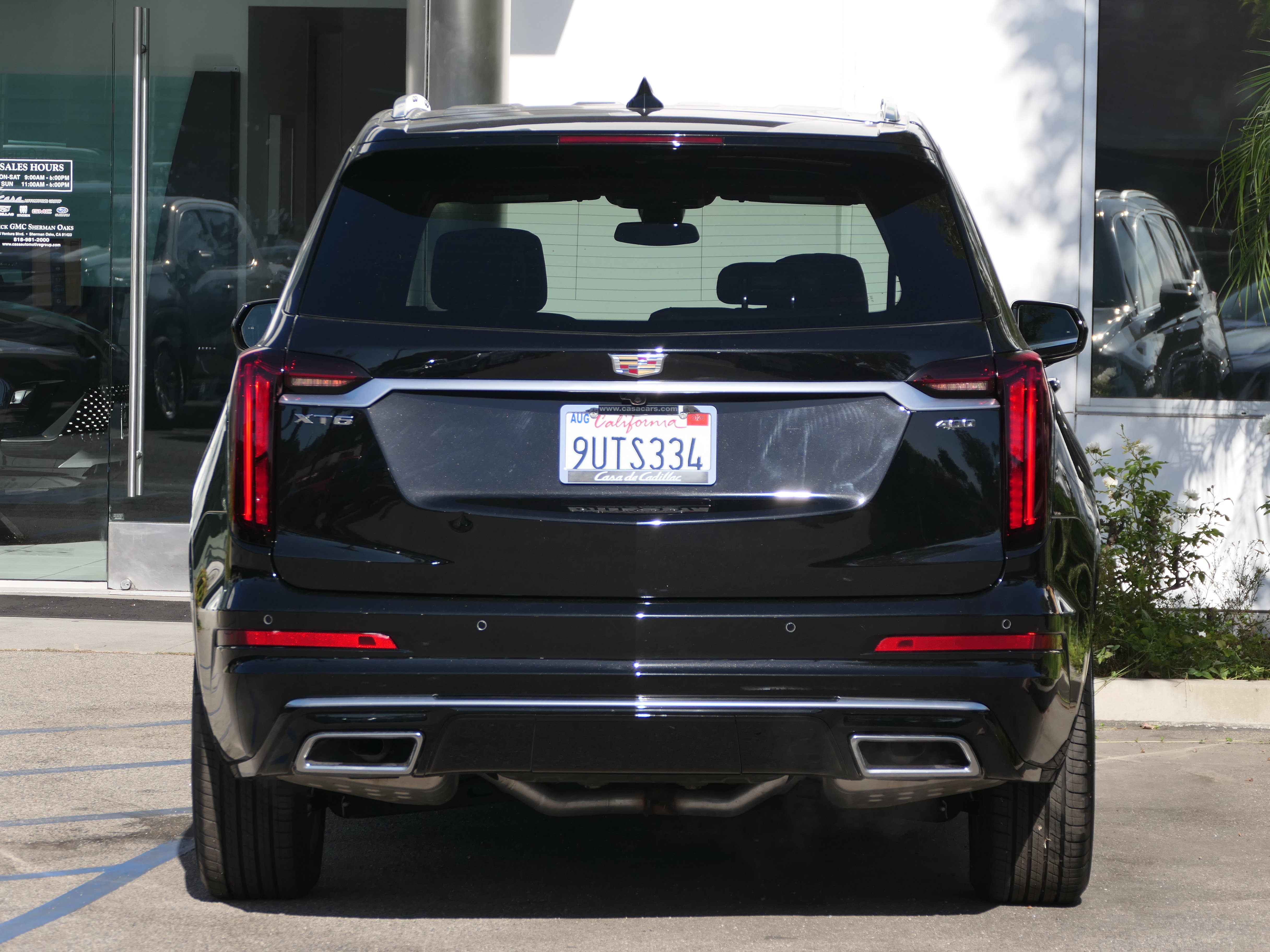 New 2025 Cadillac XT6 Premium Luxury FWD image 4