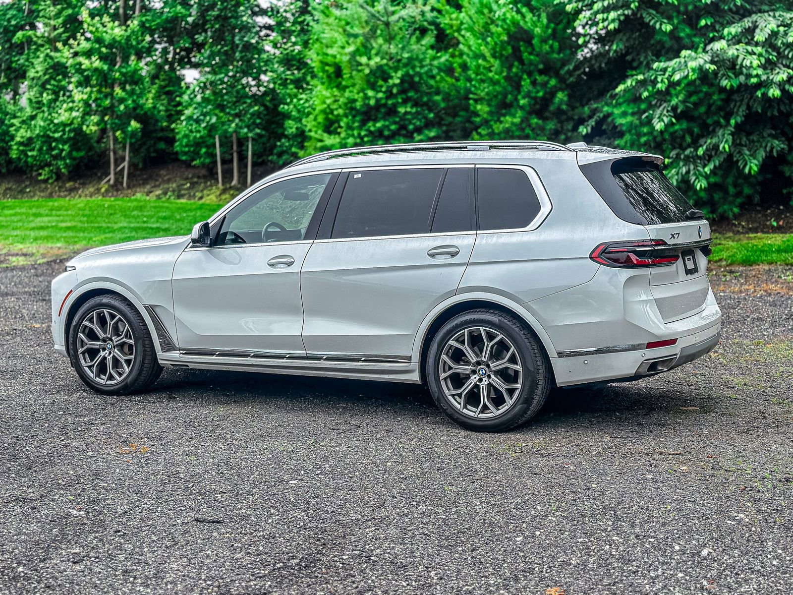 Used 2024 BMW X7 xDrive40i image 5