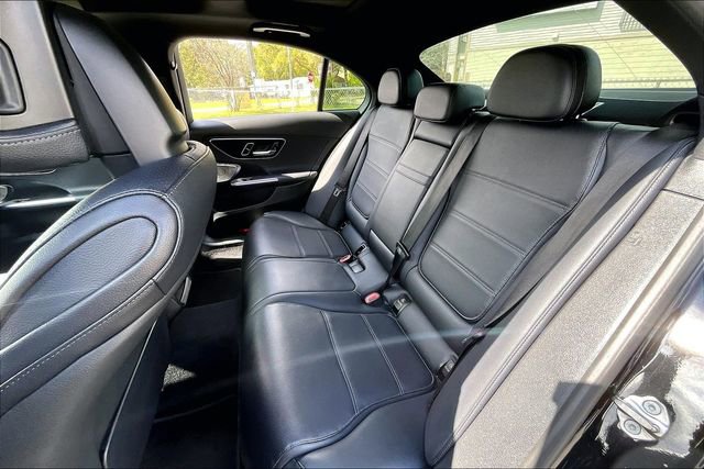 Used 2022 Mercedes-Benz C 300 Sedan image 19