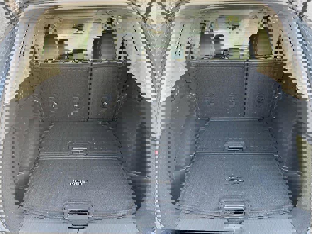 New 2025 Nissan Rogue Platinum w/ Tech Package image 10