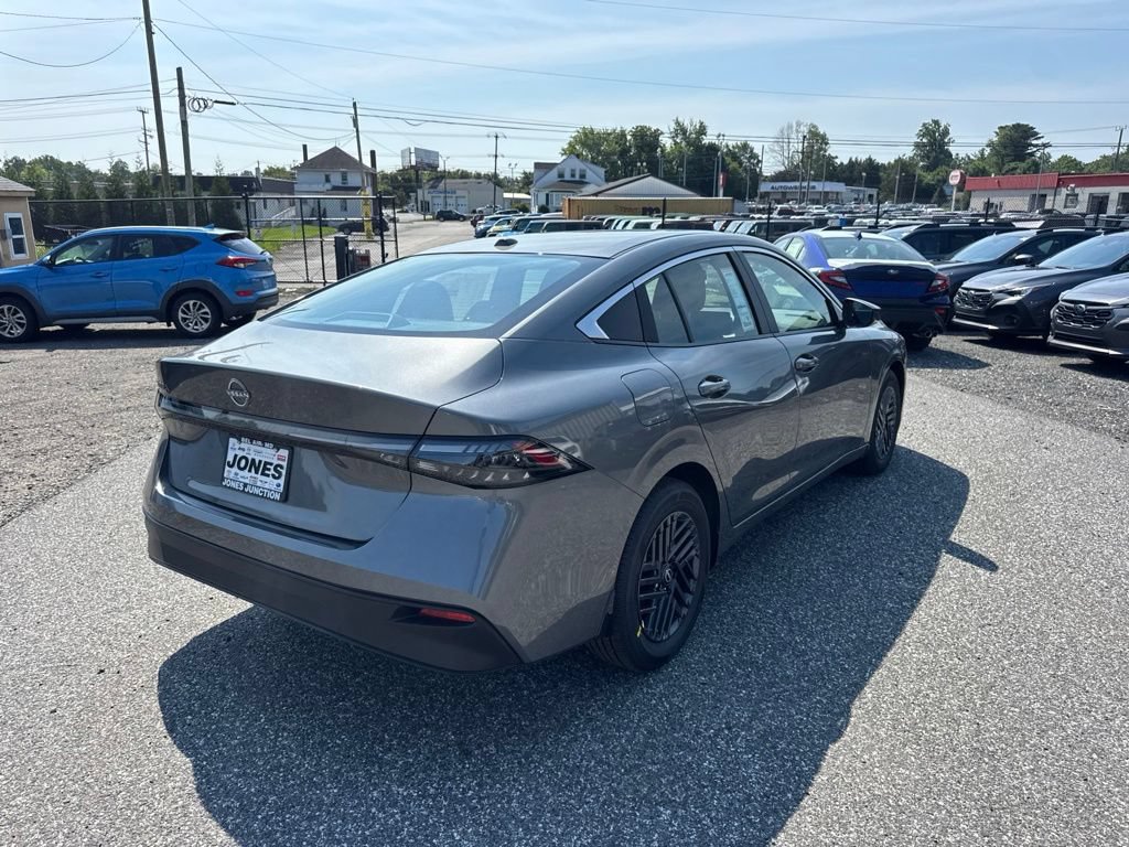 New 2026 Nissan Sentra SV w/ SV Convenience Package FWD image 5