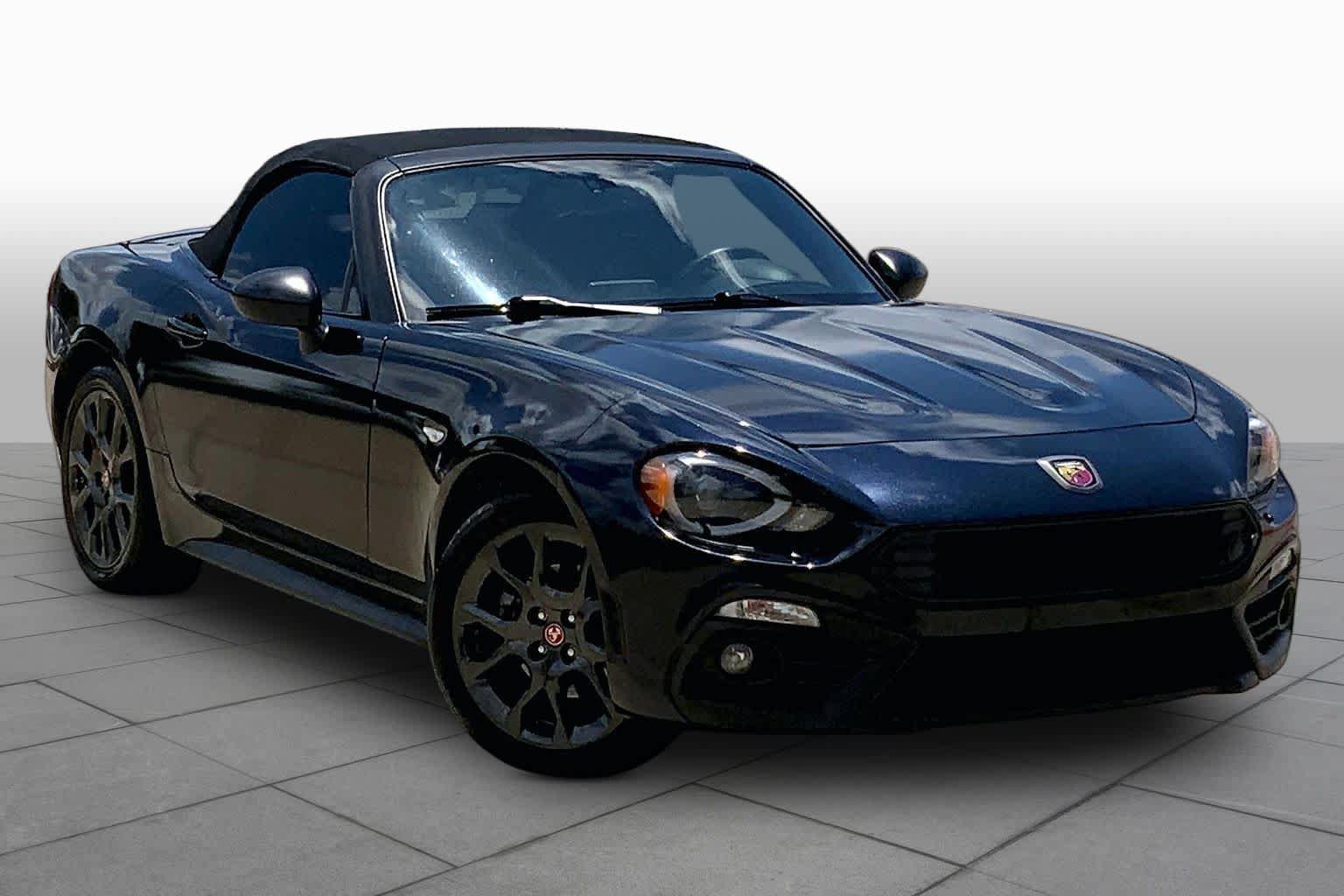 Used 2018 FIAT 124 Spider Abarth w/ Convenience Group RWD image 3