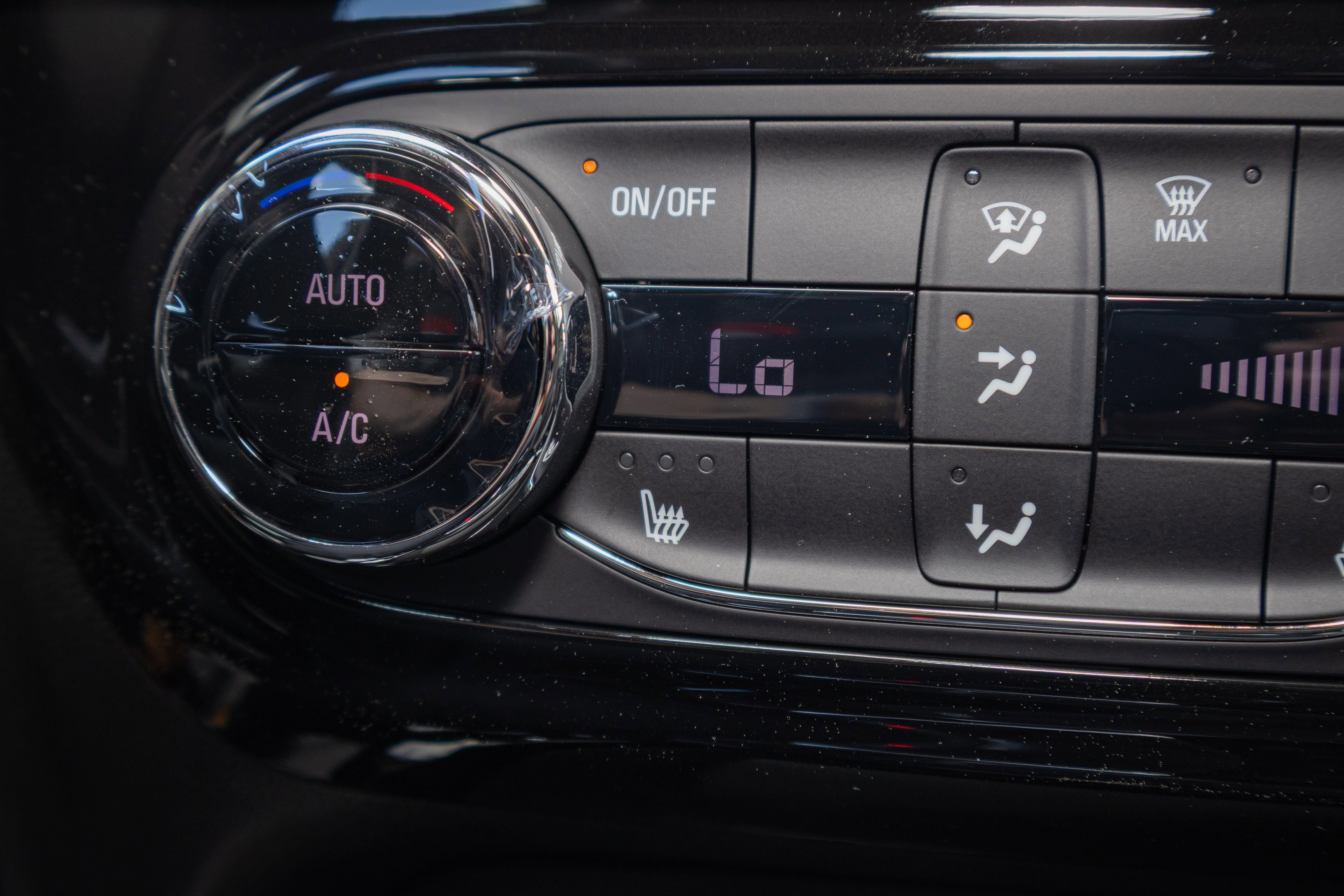 New 2026 Chevrolet Trax ACTIV w/ Driver Confidence Package FWD image 18