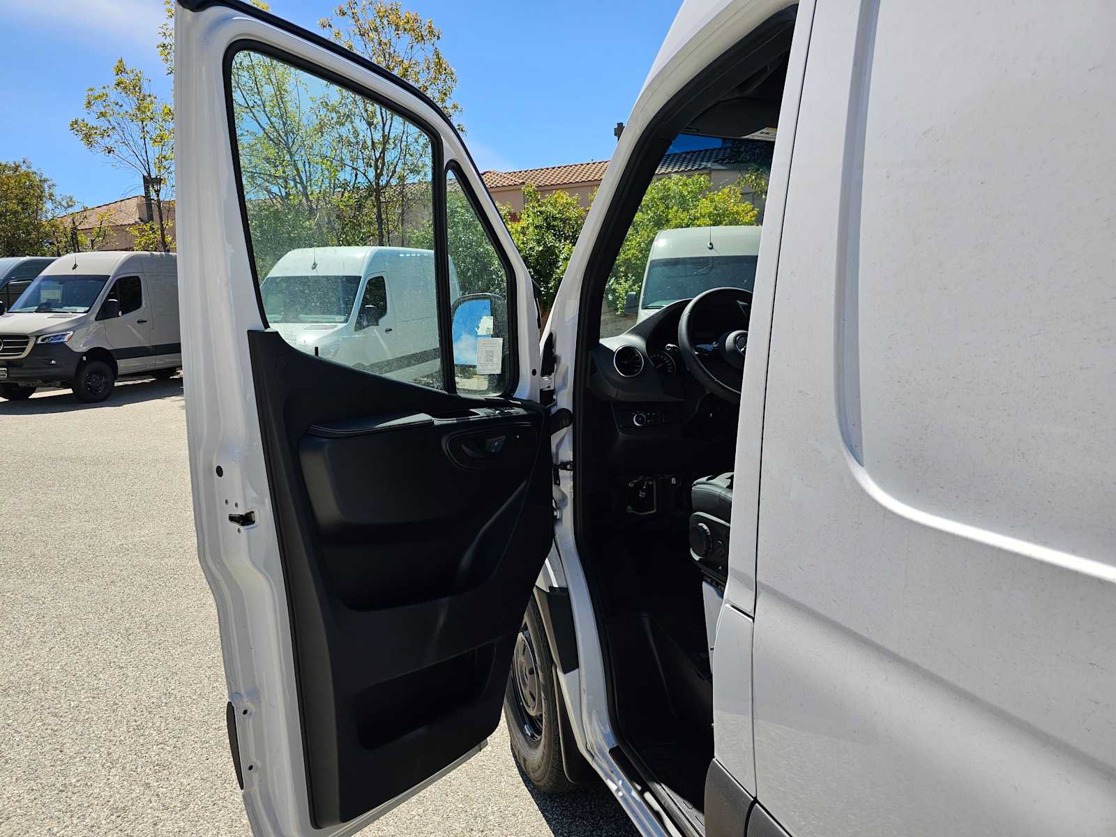 New 2026 Mercedes-Benz Sprinter 2500 image 18