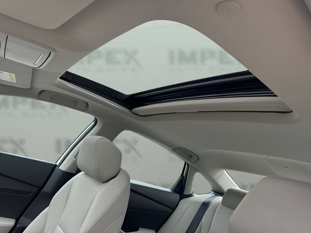 Used 2024 Honda Accord EX image 11