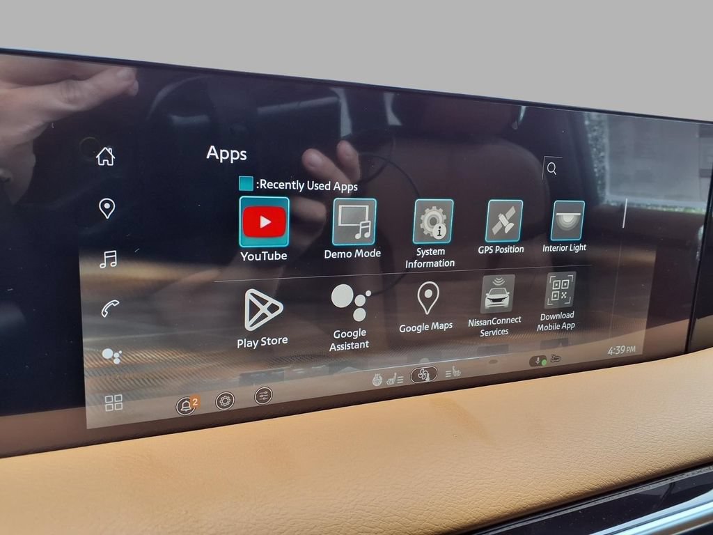 New 2026 Nissan Armada SL w/ Captain's Chari Seat Package AWD/4WD image 7