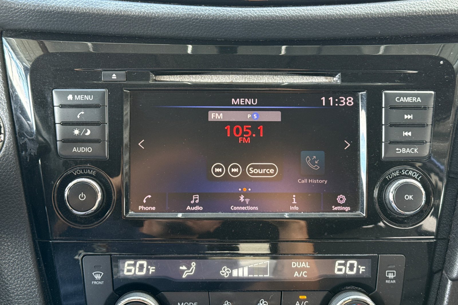 Used 2018 Nissan Rogue SV FWD image 28