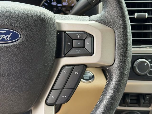 Used 2020 Ford F350 Lariat w/ Lariat Ultimate Package AWD/4WD image 13