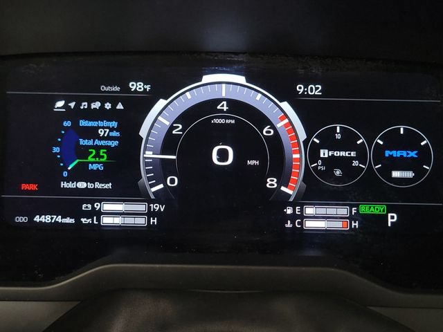 Used 2024 Toyota Tundra Platinum AWD/4WD image 22