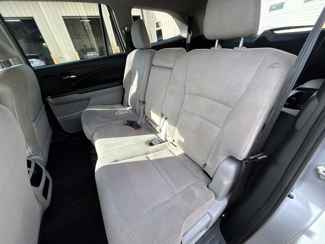 Used 2017 Honda Pilot LX image 14