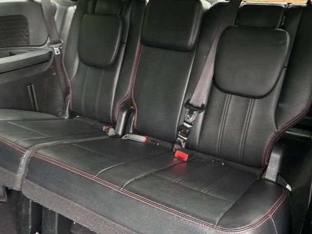 Used 2019 Dodge Grand Caravan GT FWD image 26