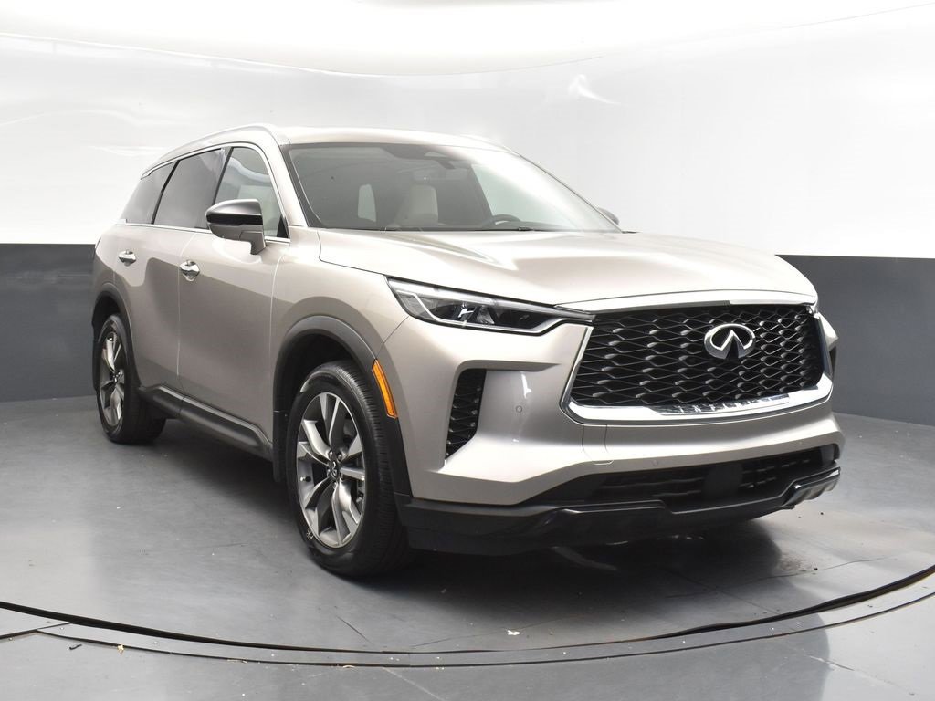 Used 2025 INFINITI QX60 Luxe image 9