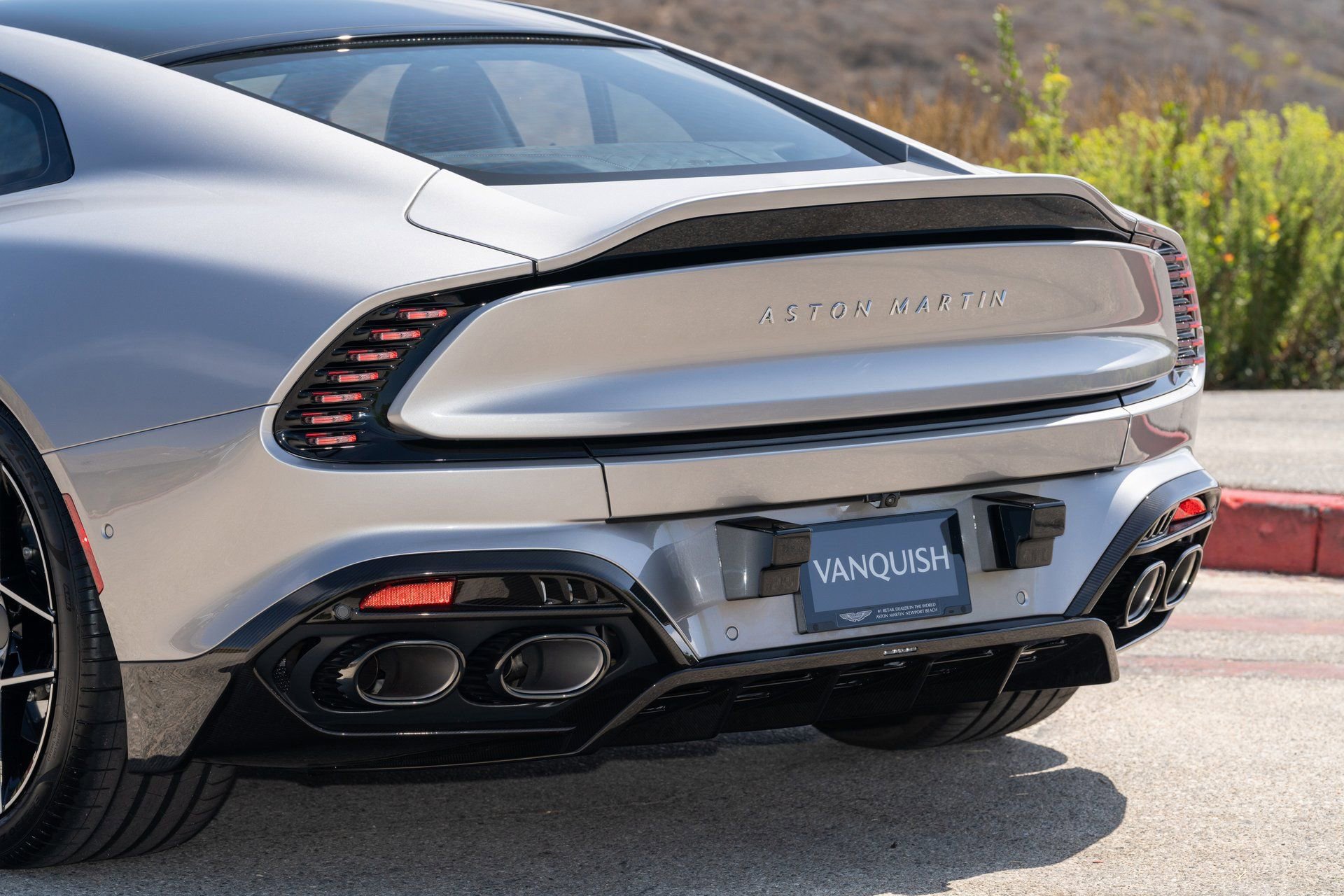 Used 2026 Aston Martin Vanquish RWD image 24