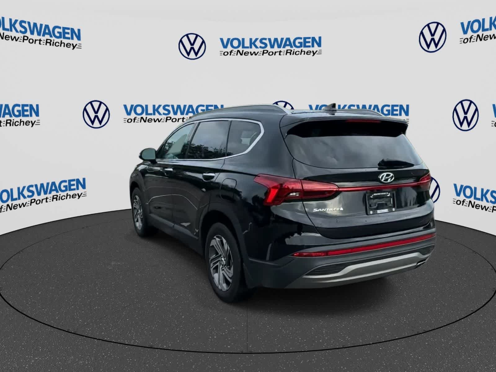 Used 2023 Hyundai Santa Fe SEL FWD image 6