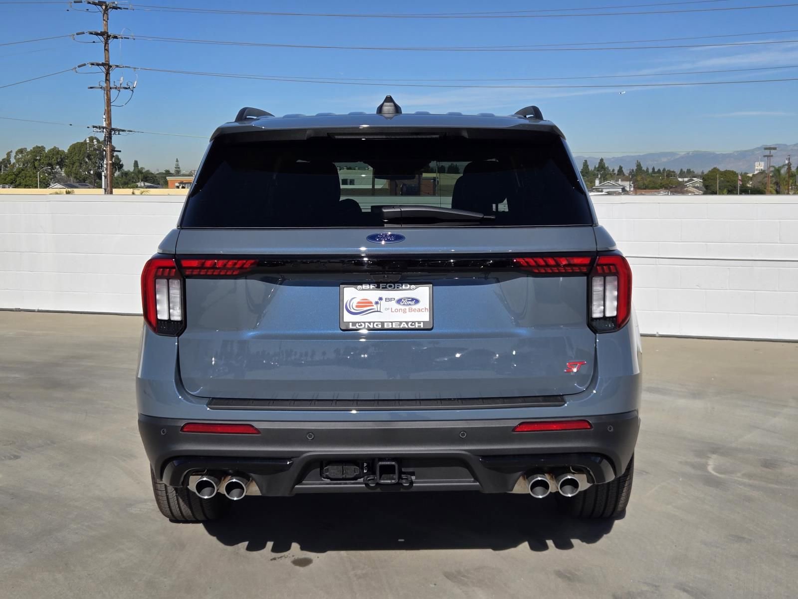 New 2026 Ford Explorer ST w/ Sun And Sound Package image 5