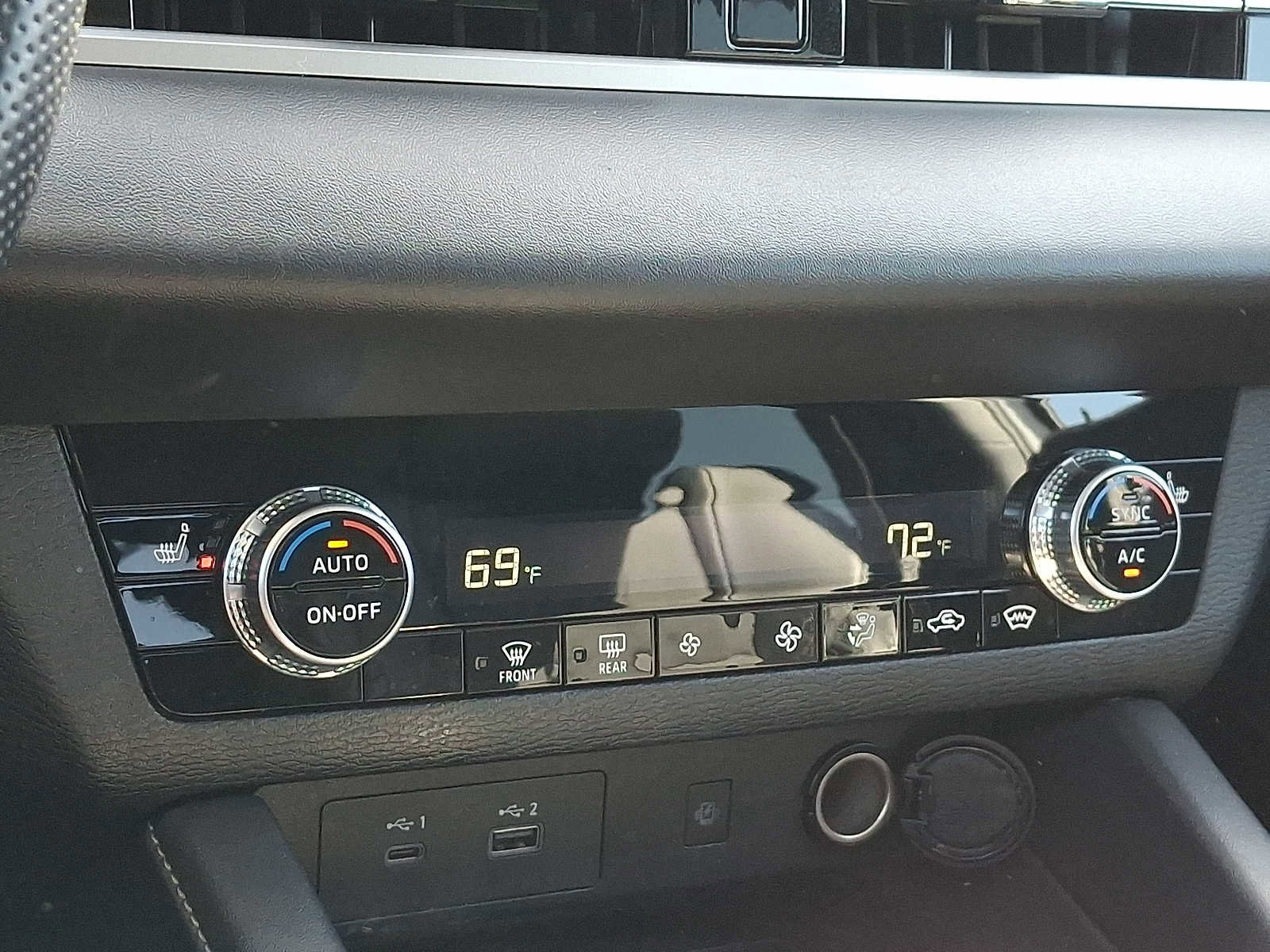 Used 2024 Mitsubishi Outlander Ralliart AWD/4WD image 16