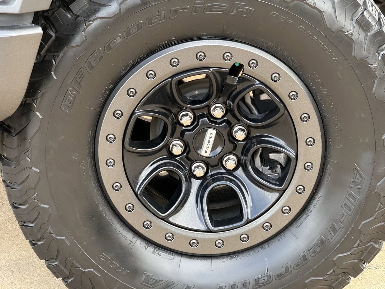 Certified 2023 Ford F150 Raptor image 9