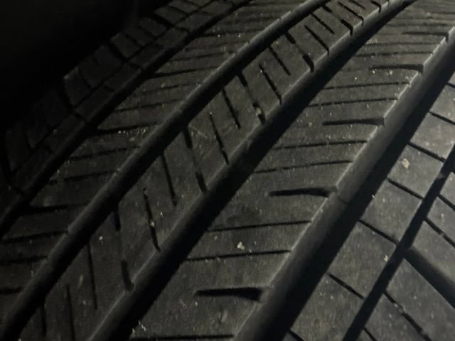 Used 2024 Chevrolet Trax RS w/ Sunroof Package FWD image 34
