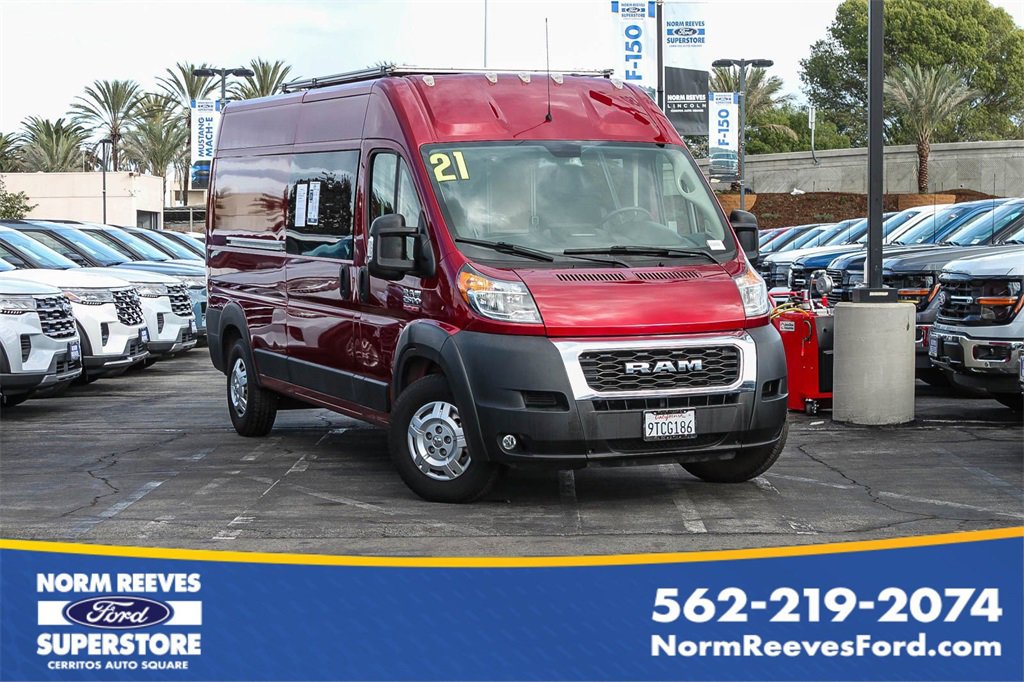 Used 2021 RAM ProMaster 2500 w/ Premium Appearance Group image 1