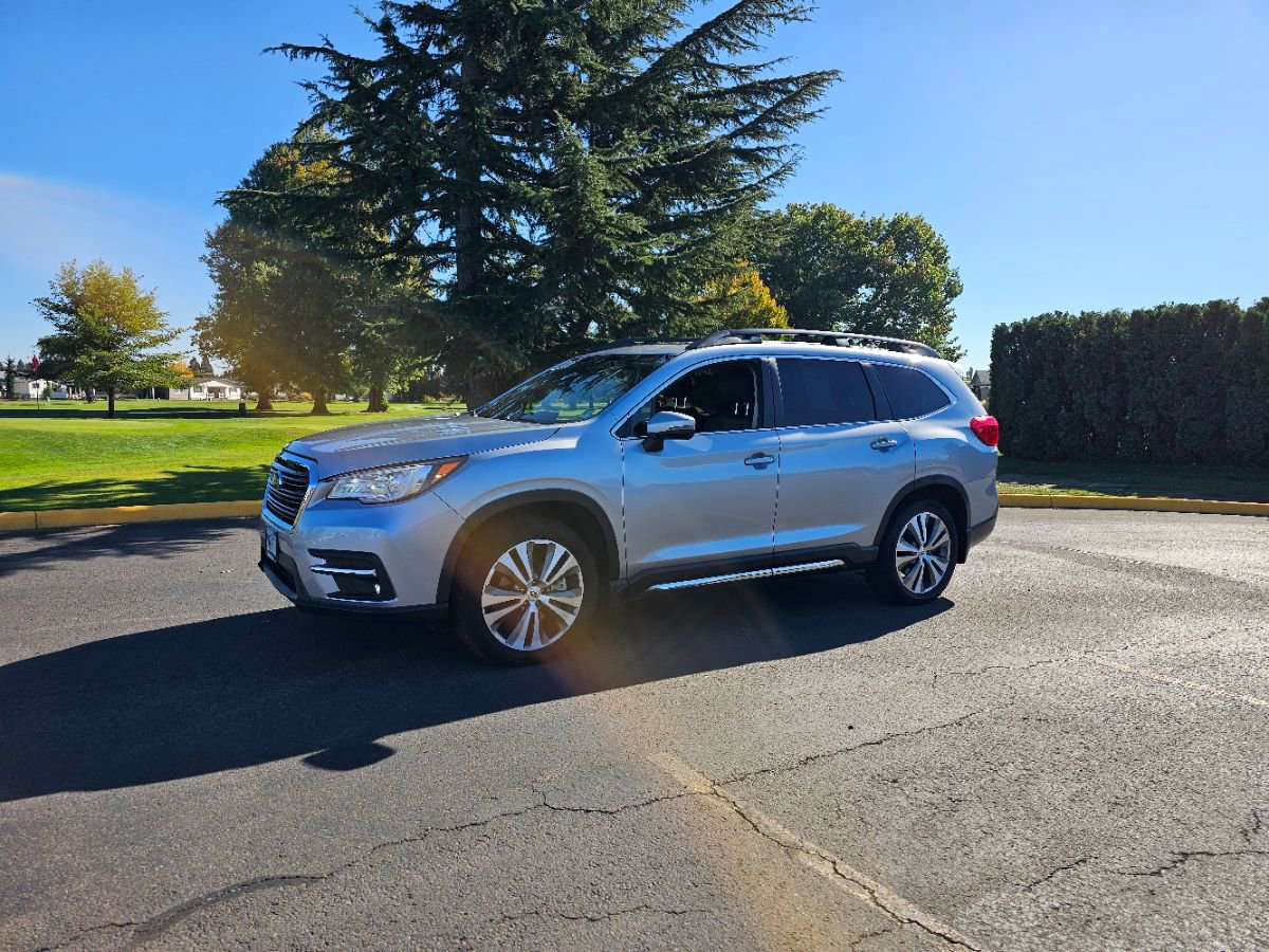 Used 2020 Subaru Ascent Limited w/ Technology Package image 4