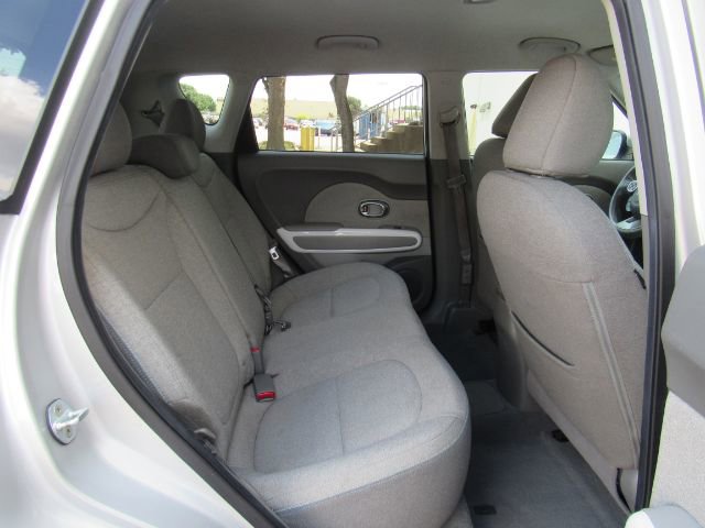 Used 2017 Kia Soul EV-e image 20