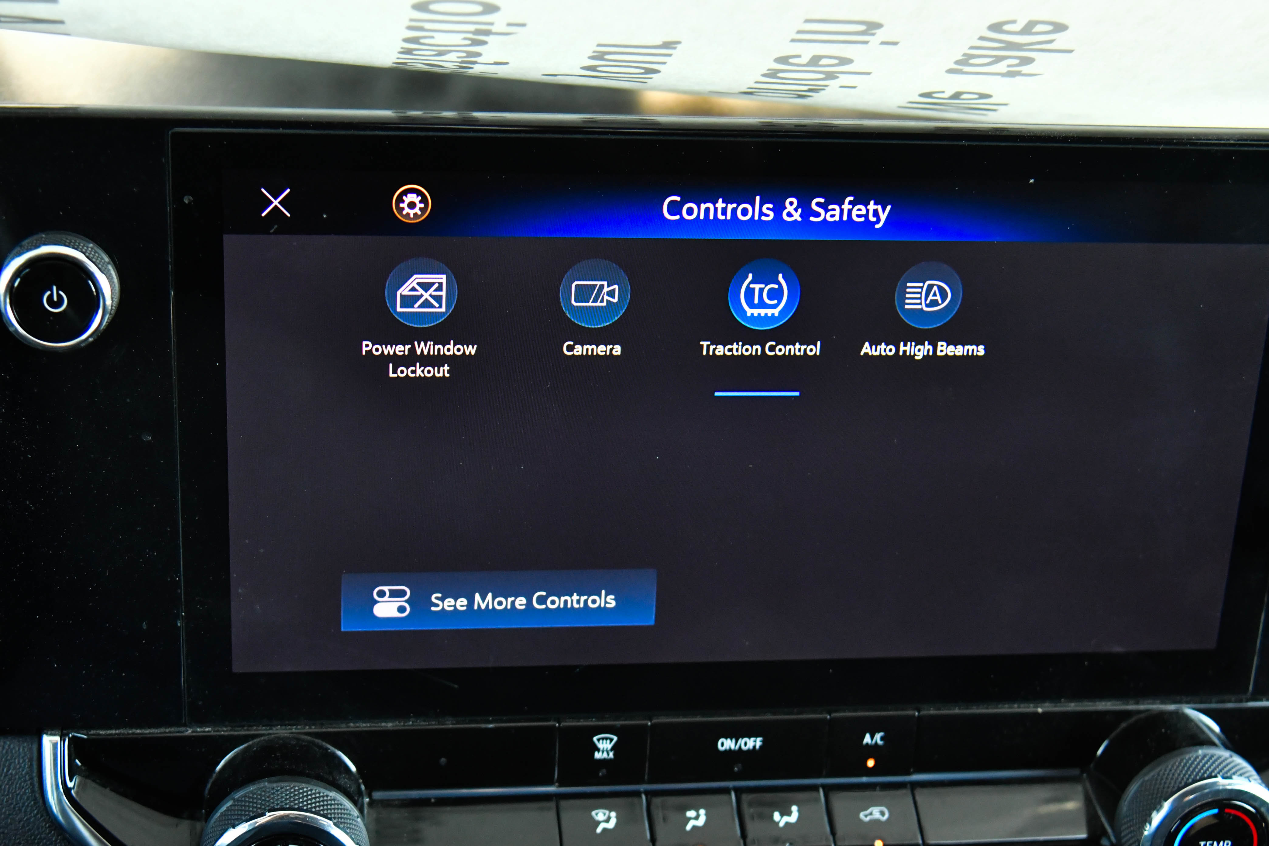 Used 2023 Chevrolet Colorado W/T image 25