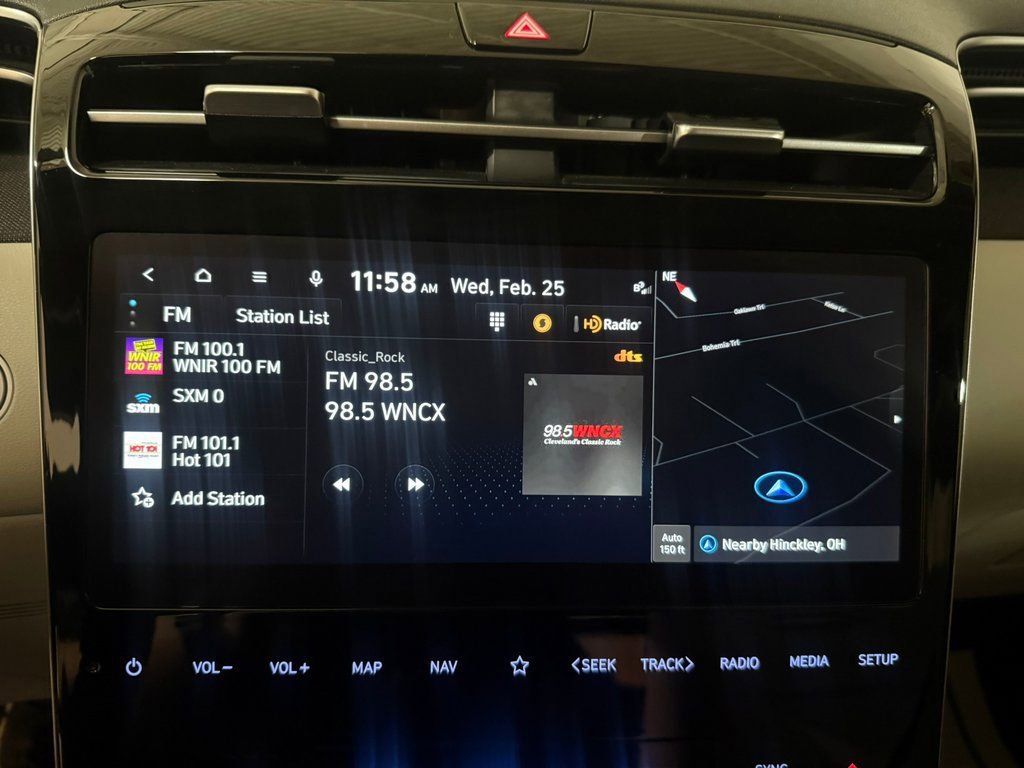 Used 2023 Hyundai Tucson Limited image 35