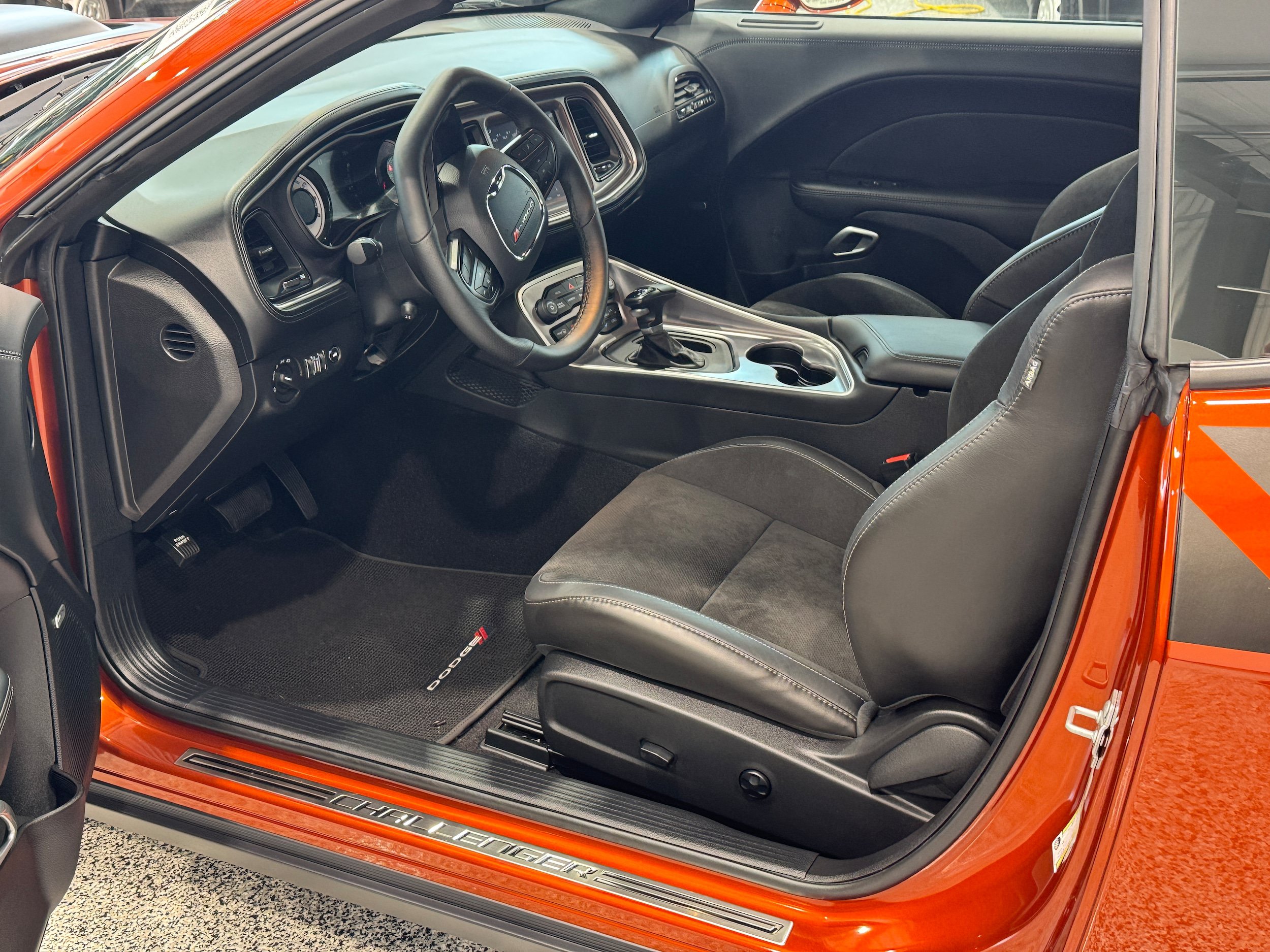 Used 2021 Dodge Challenger R/T Scat Pack RWD image 7