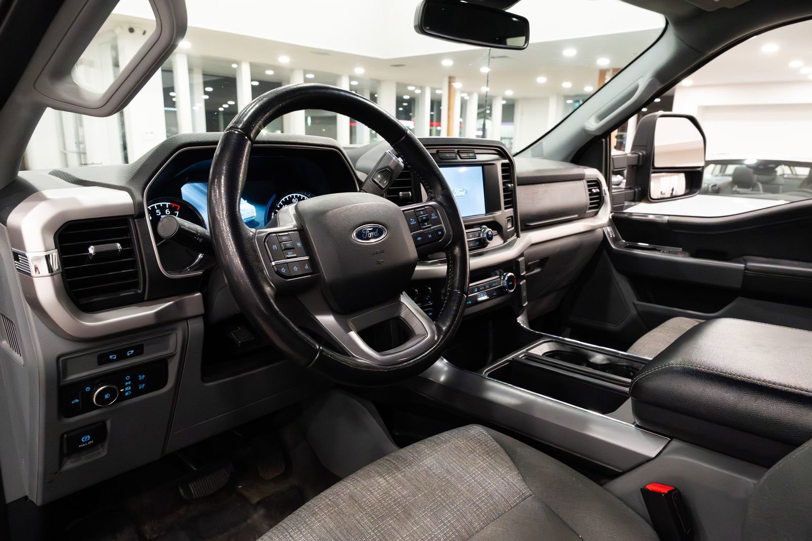 Used 2022 Ford F150 XLT w/ Equipment Group 301A Mid AWD/4WD image 7