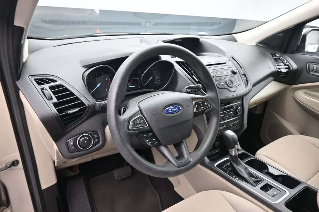 Used 2017 Ford Escape SE AWD/4WD image 13