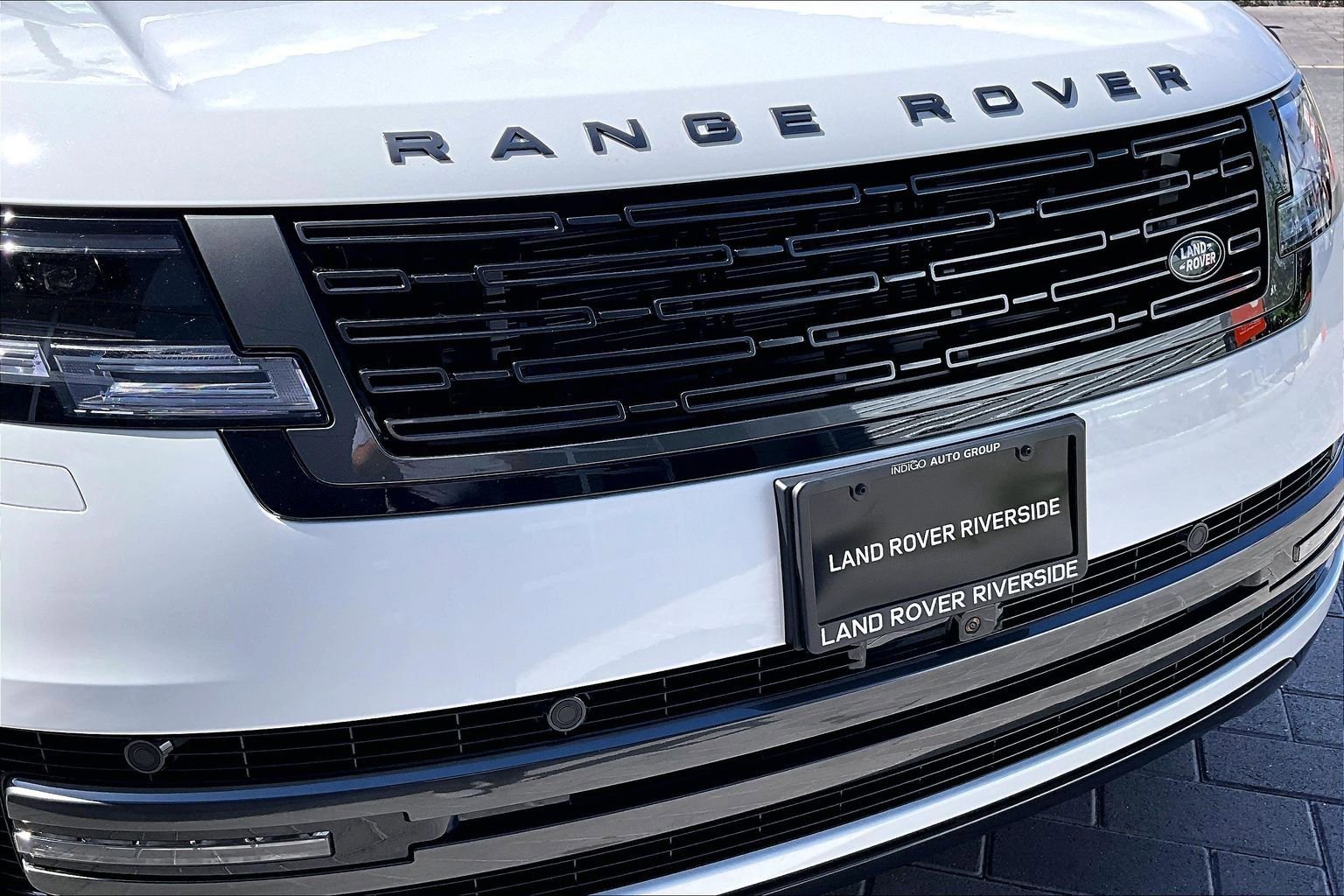 Used 2025 Land Rover Range Rover SE image 29