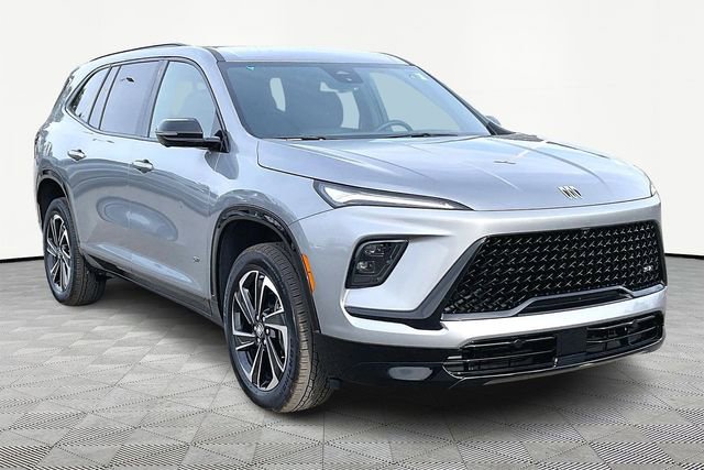 Used 2025 Buick Enclave Sport Touring image 1