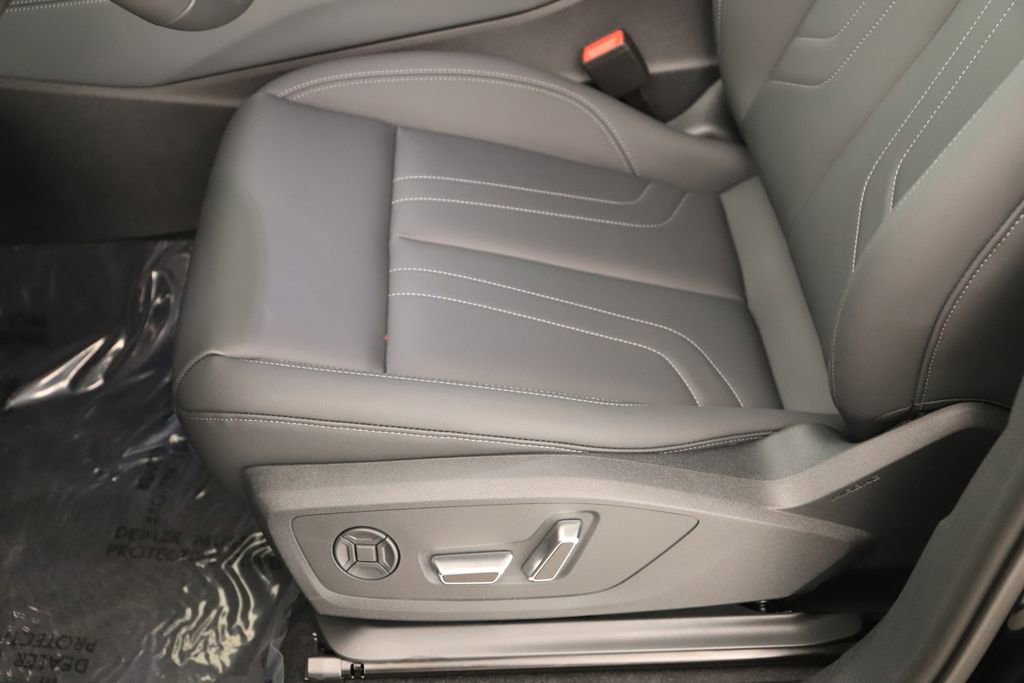 New 2026 Audi Q3 quattro 2.0T AWD/4WD image 24