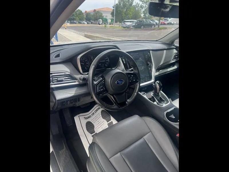 Used 2024 Subaru Outback Onyx Edition AWD/4WD image 8