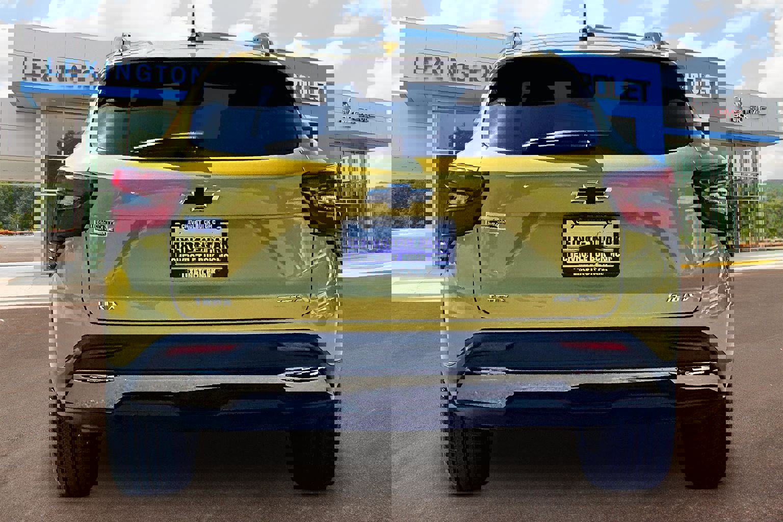 Used 2024 Chevrolet Trax ACTIV w/ Sunroof Package image 4