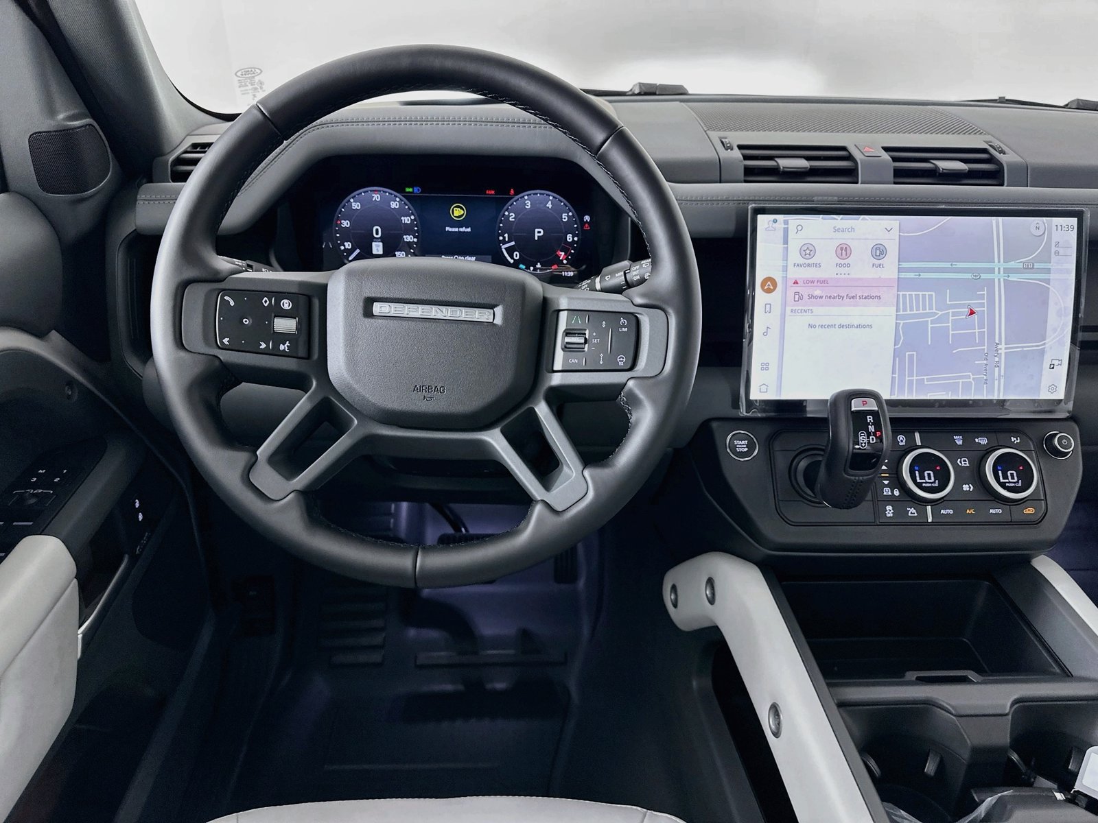 New 2026 Land Rover Defender 110 X-Dynamic SE AWD/4WD image 16