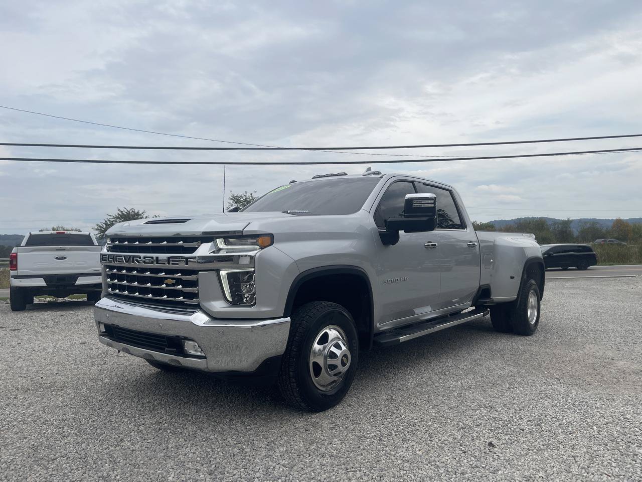 Used 2021 Chevrolet Silverado 3500 LTZ w/ LTZ Convenience Package AWD/4WD image 5