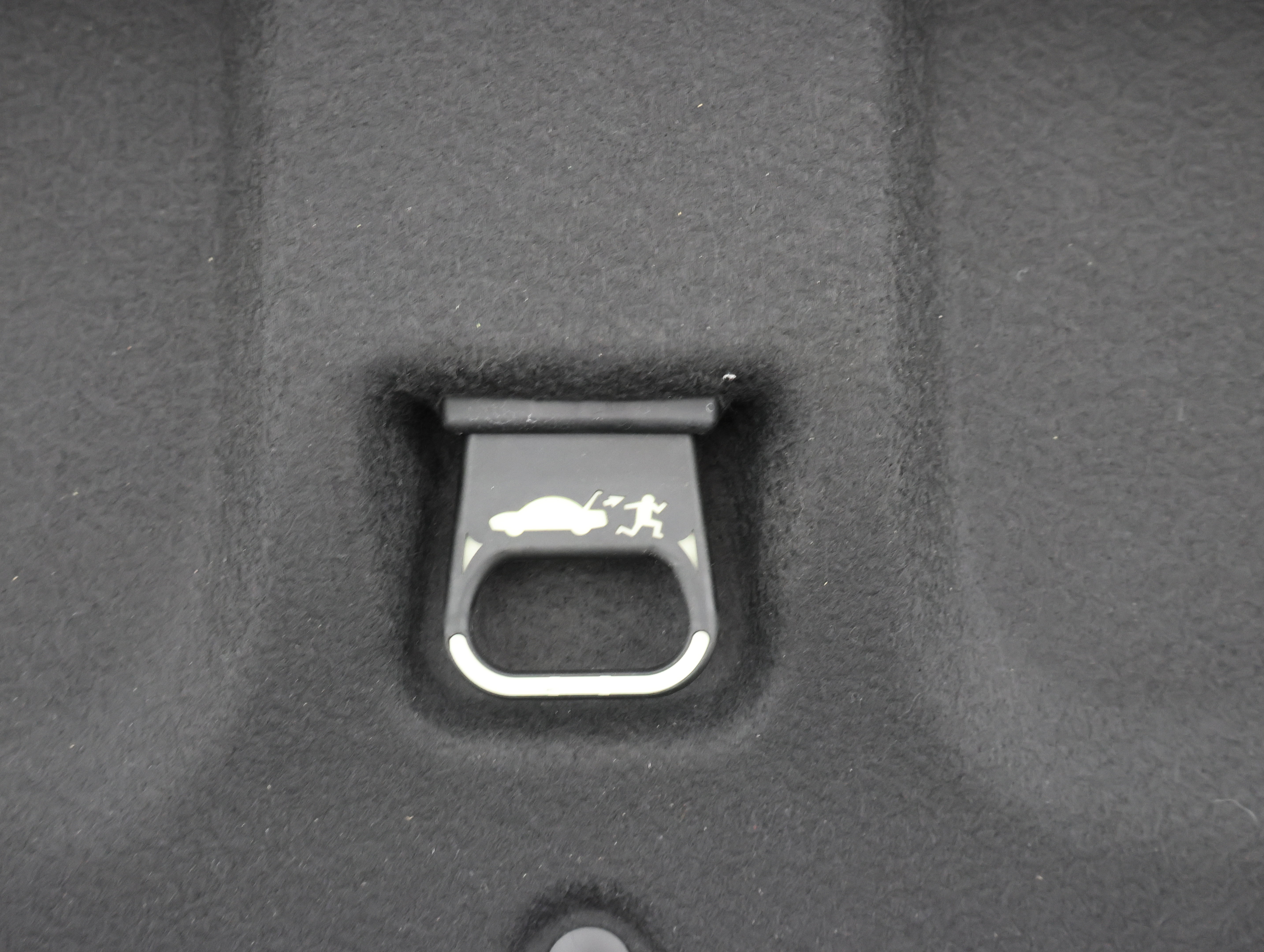 Used 2019 Chevrolet Camaro ZL1 RWD image 28