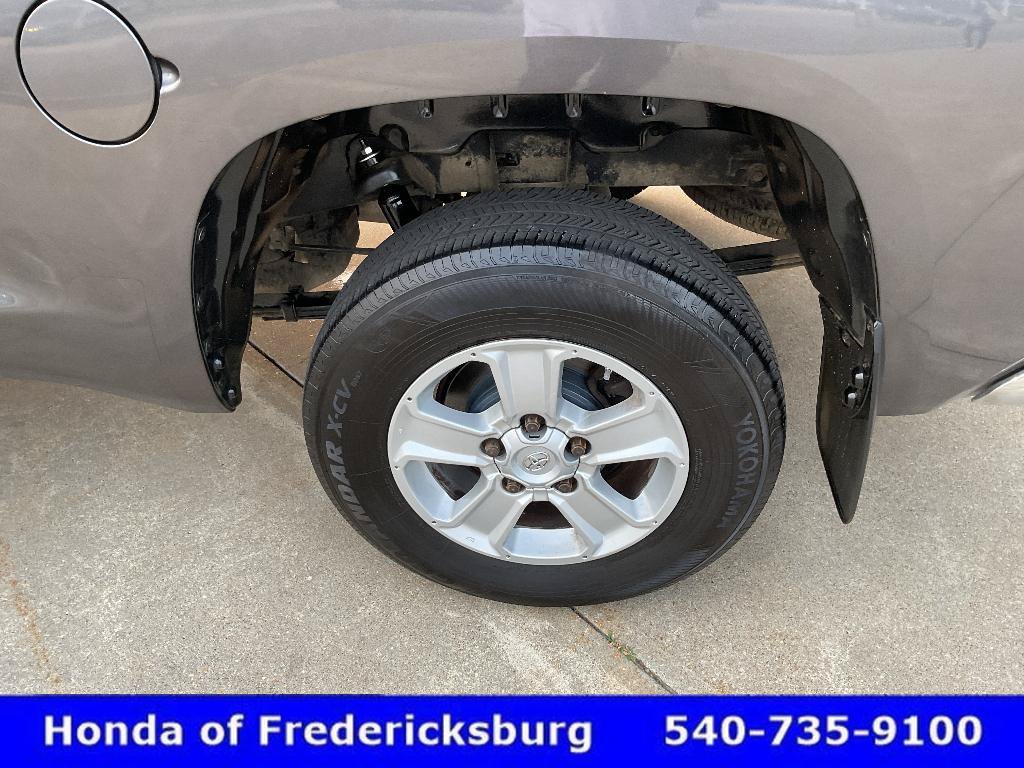 Used 2017 Toyota Tundra SR5 AWD/4WD image 11