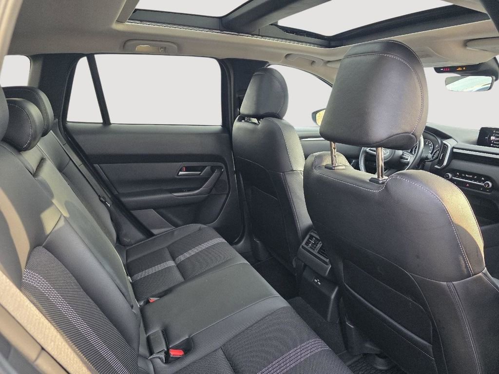Used 2023 MAZDA CX-50 2.5 S w/ Preferred Plus Pkg image 14