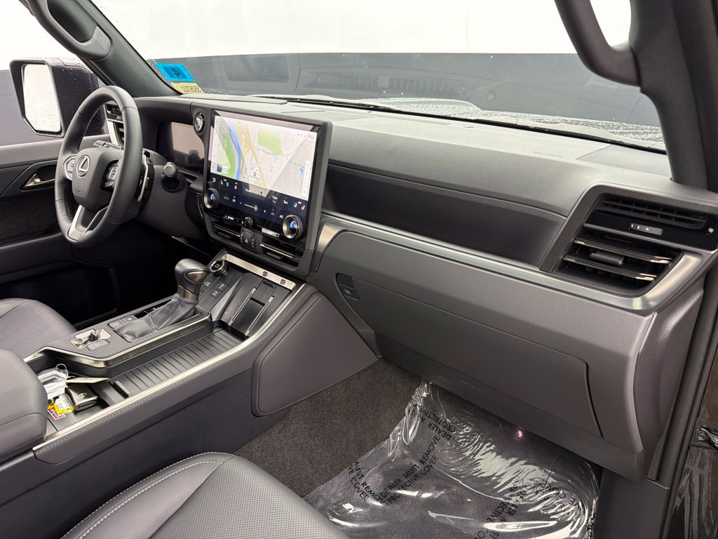 Used 2025 Lexus GX 550 AWD/4WD image 29