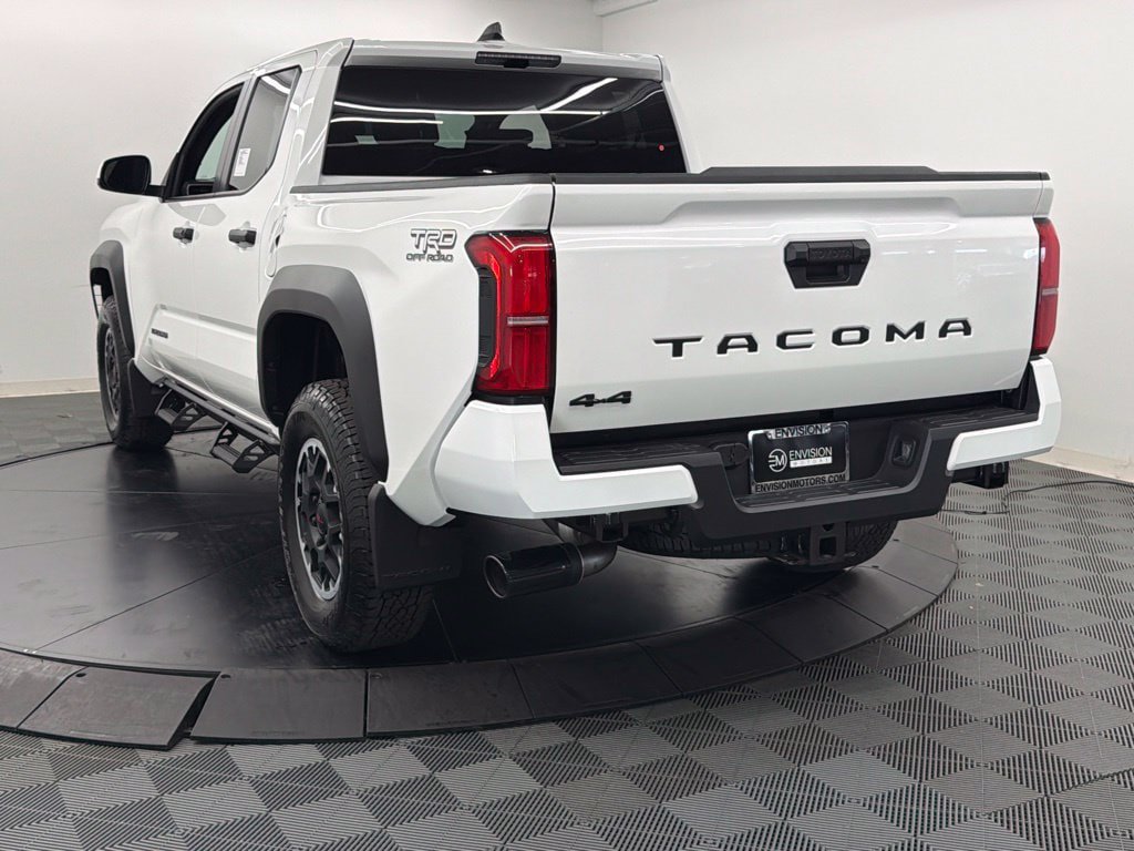 New 2026 Toyota Tacoma TRD Off-Road AWD/4WD image 11