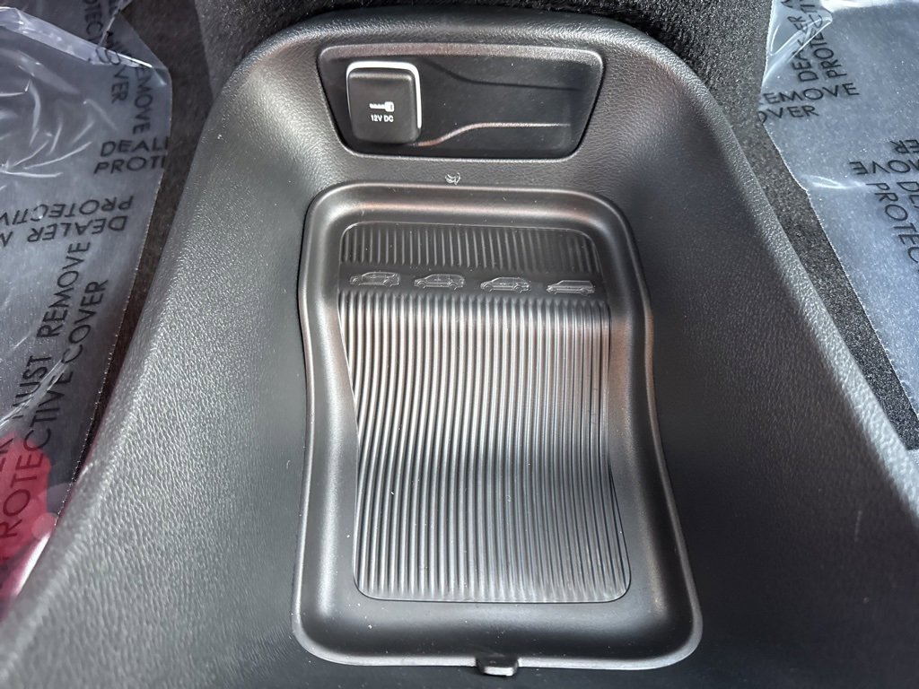 New 2026 Chrysler Pacifica Select image 18